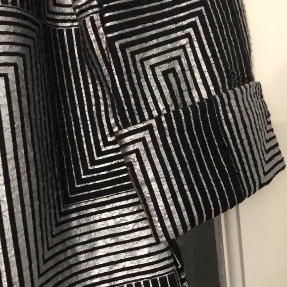 Silver and black metallic shimmer jacket - Picture 4 of 5